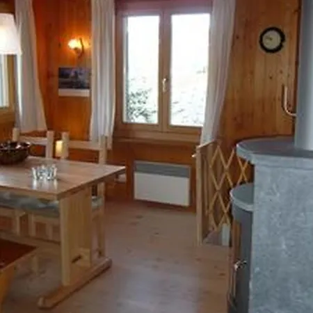 Primula, Chalet